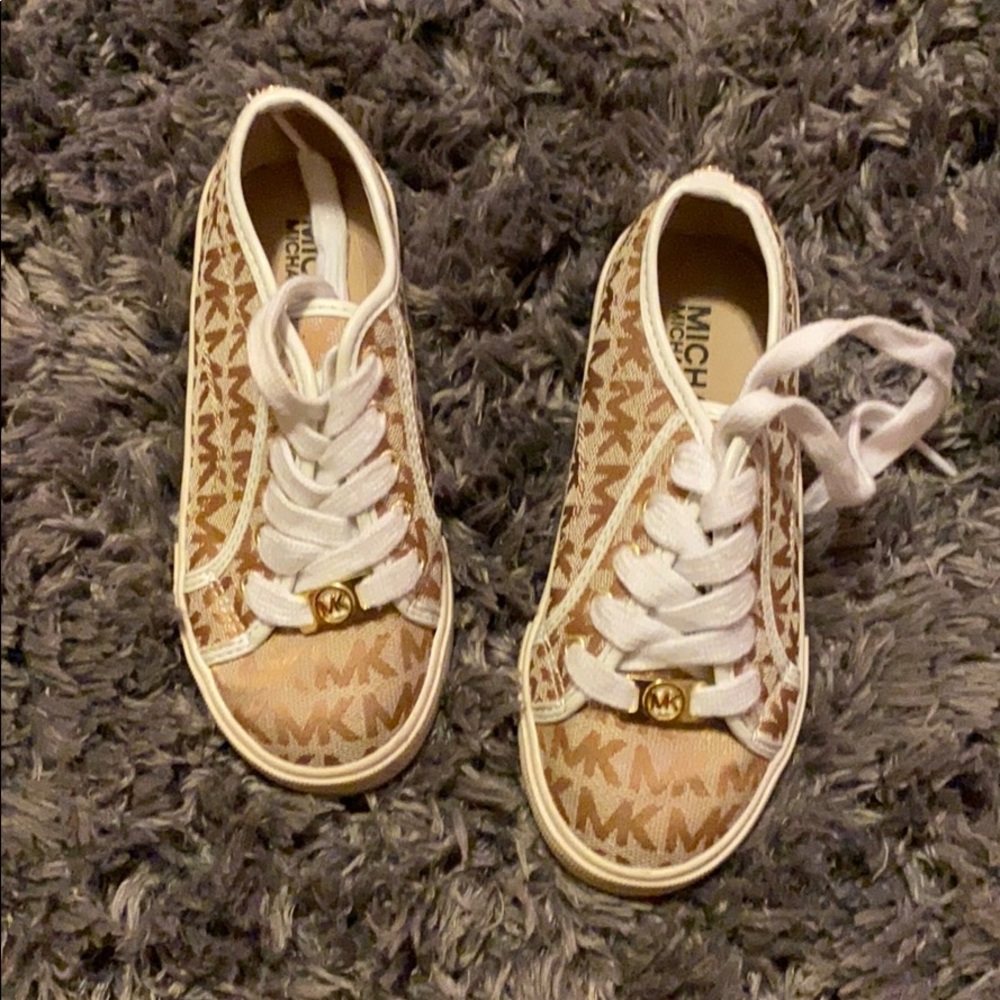 Michael Kors sneakers girls